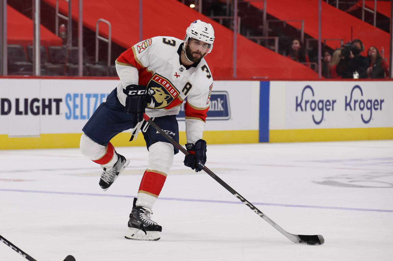 Keith Yandle dishes about Panthers top-ranked power play, new teammates and upcoming challenges