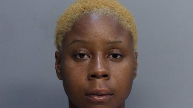 Woman arrested after shooting another woman during fight in Miami Beach
