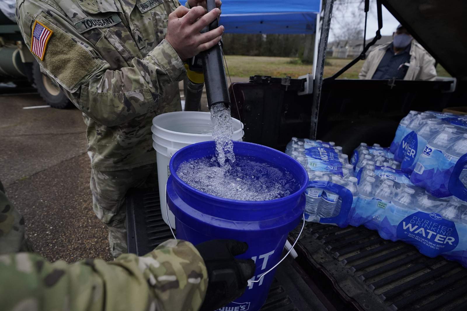 Water crisis continues in Mississippi, weeks after cold snap