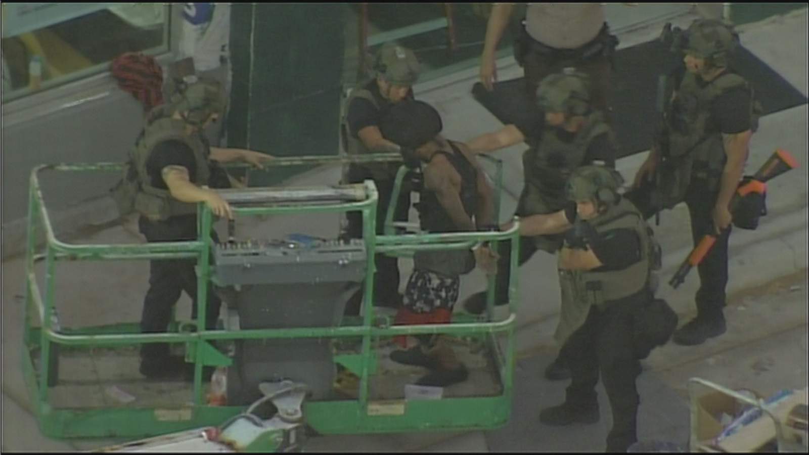 Man in custody after barricading himself on the roof of a McDonald’s in Northwest Miami-Dade