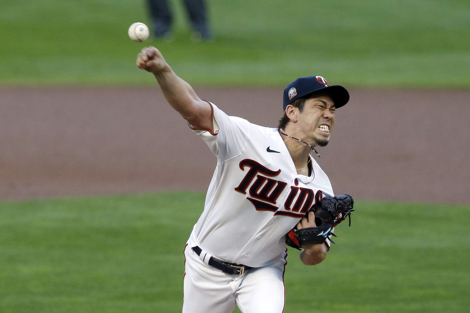 Maeda's no-hitter ends in 9th; Twins top Brewers 4-3 in 12