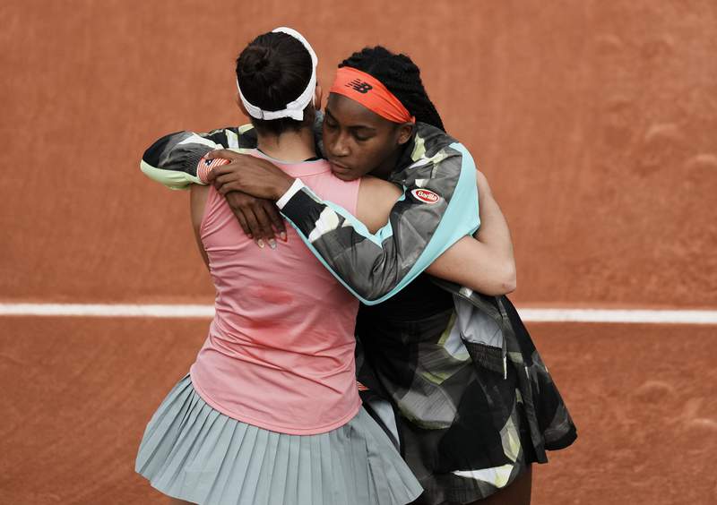 The Latest: Gauff into French Open 4th round, Brady retires
