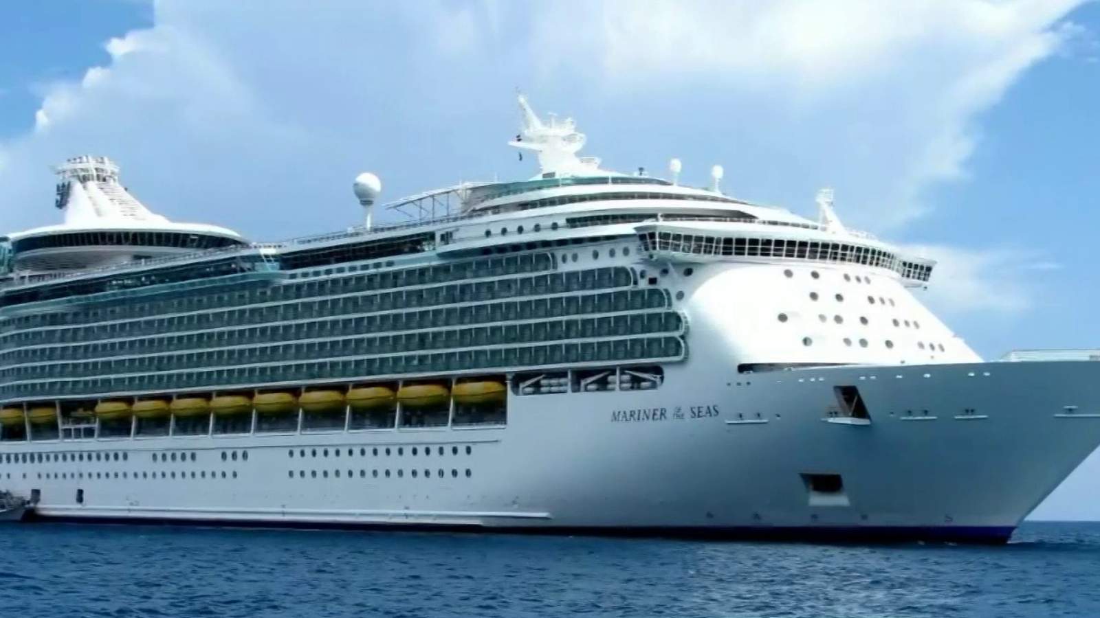 Royal Caribbean extends sailing suspensions for majority of fleet until June 1