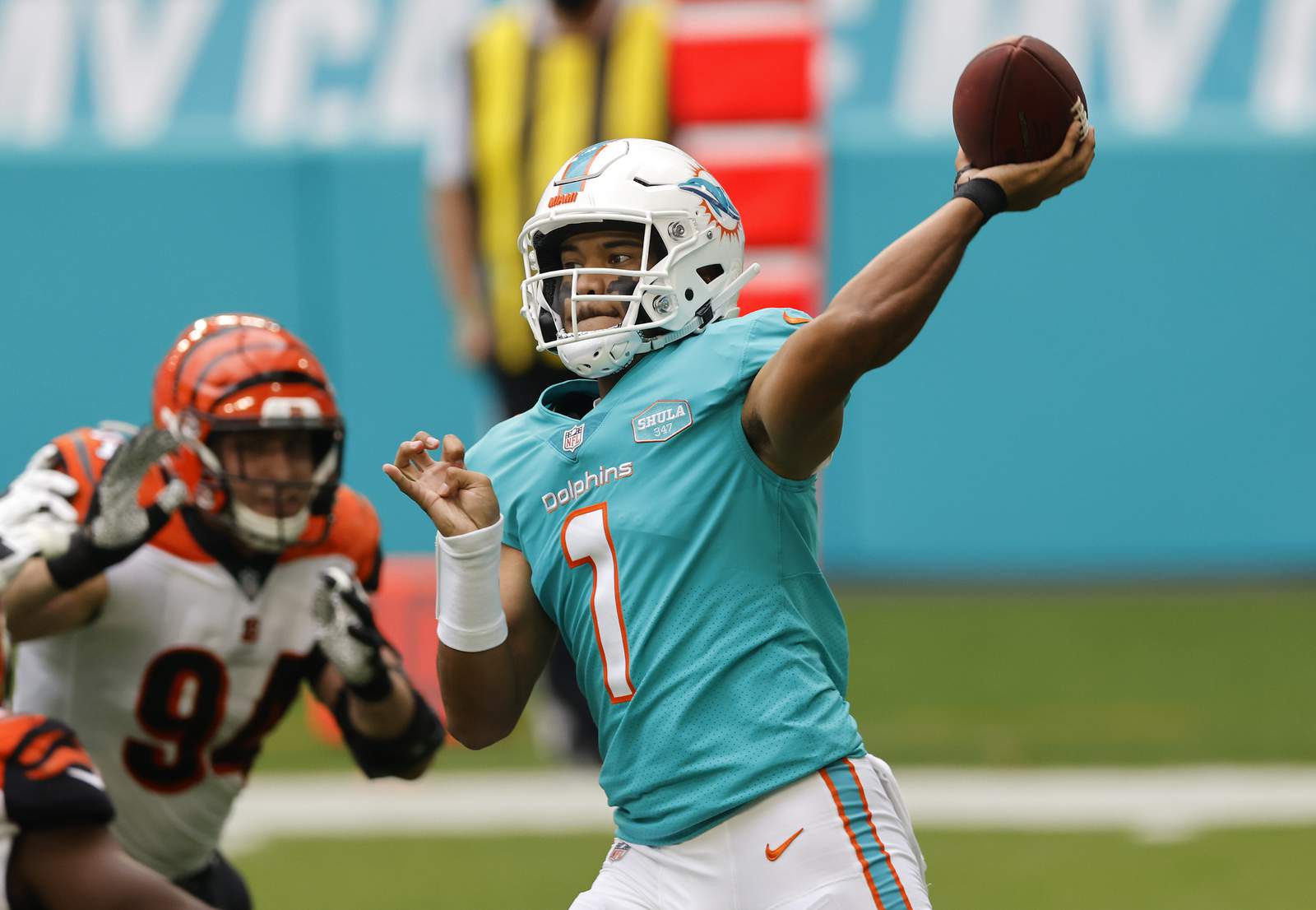 Tua throws for 296 yards as Dolphins beat Bengals 19-7
