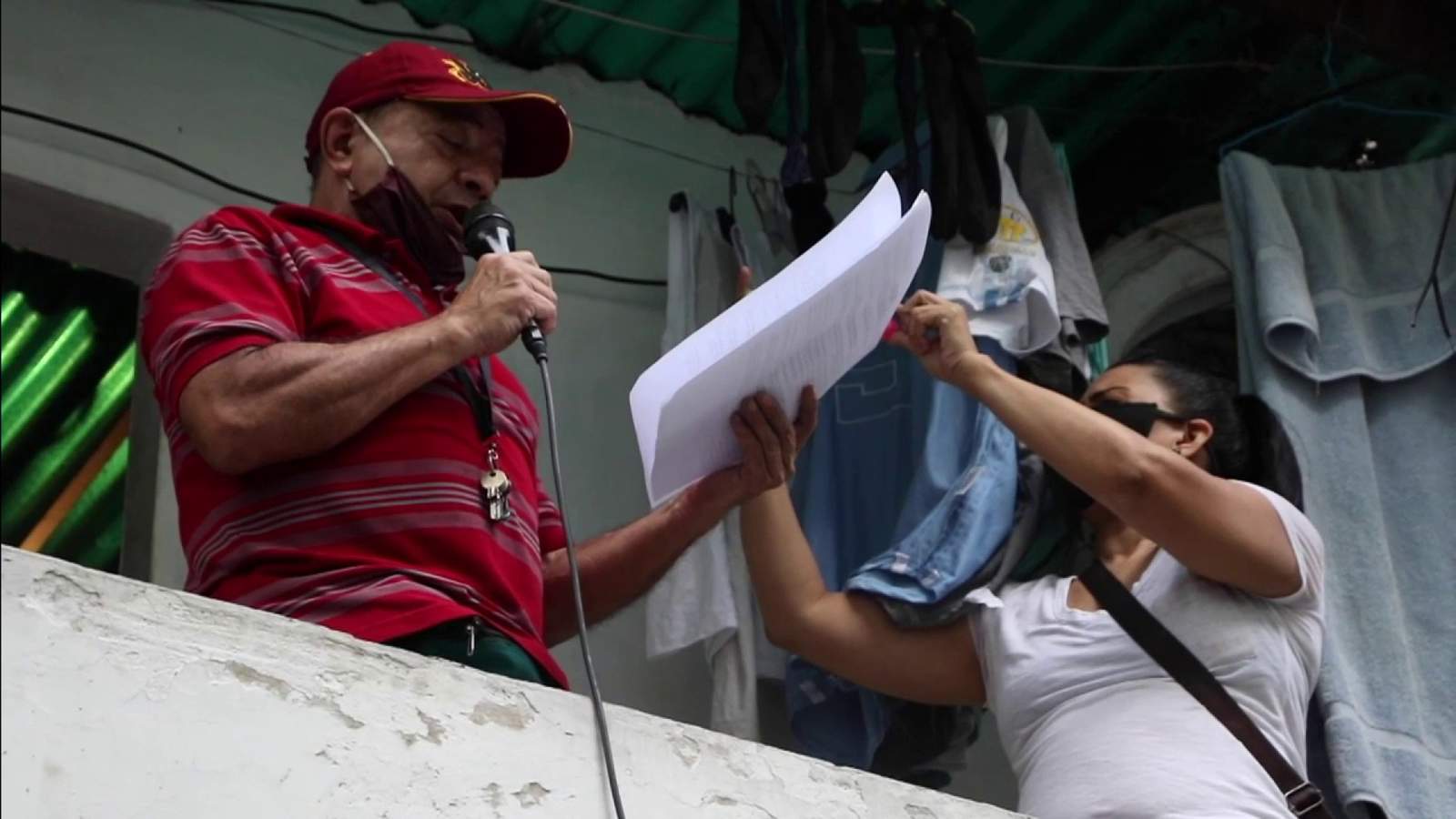 Amid censorship in Venezuela, neighborhood reporters rely on loudspeakers, posters