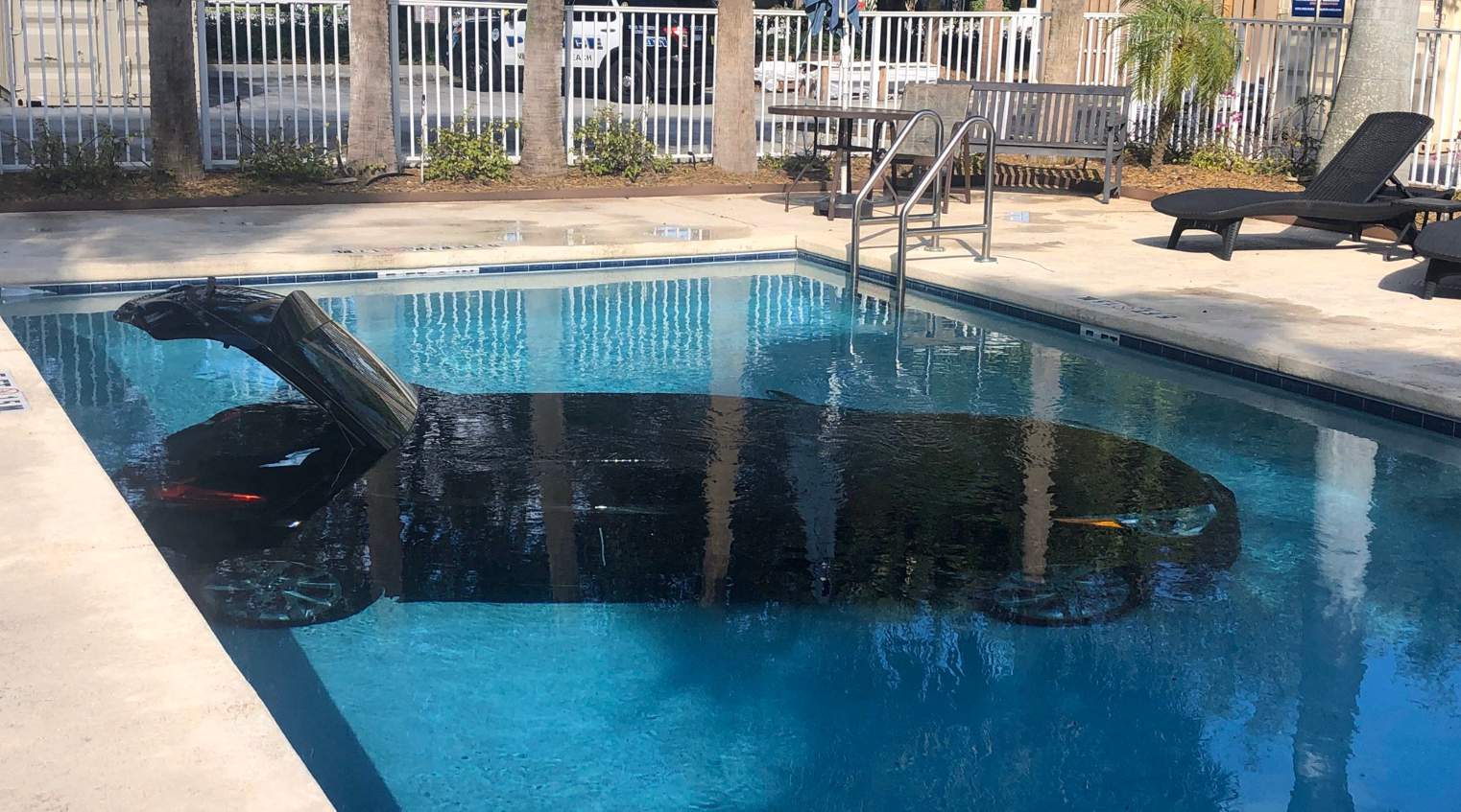 Car Crashes Into Hotel Swimming Pool In West Palm Beach
