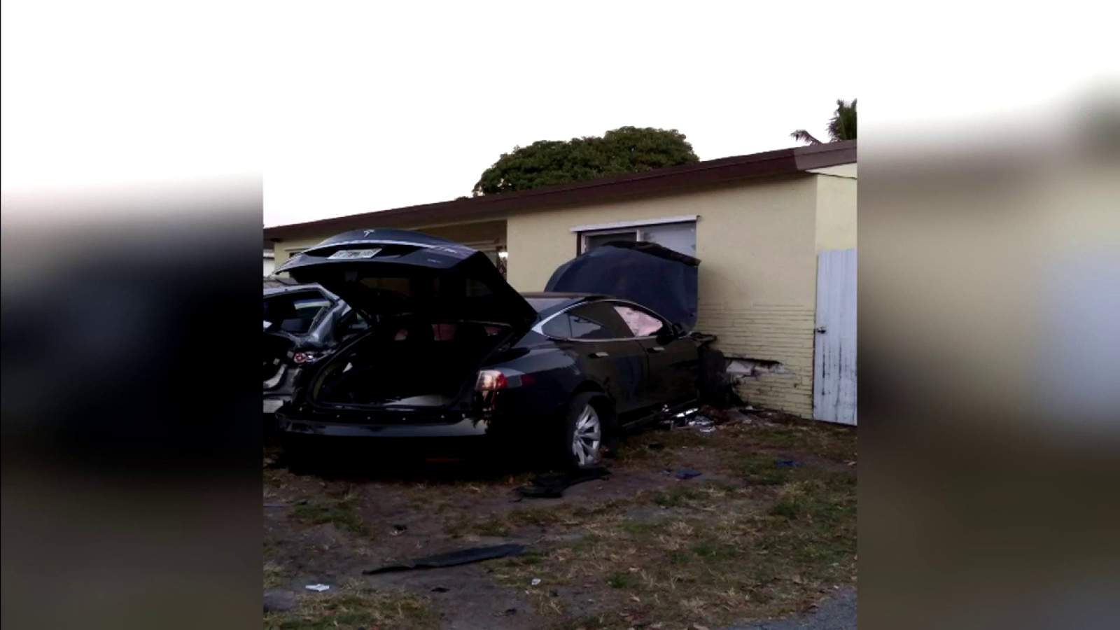 High speed could be the cause of the driver who hit Tesla at home in Miramar