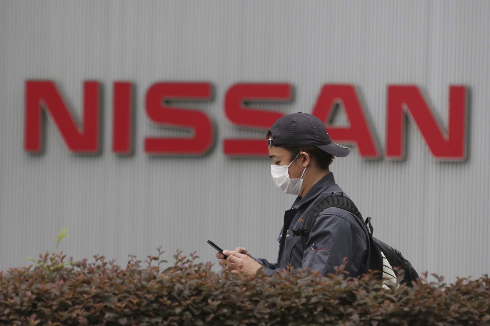 Scandal-tarnished Nissan shows off production innovation