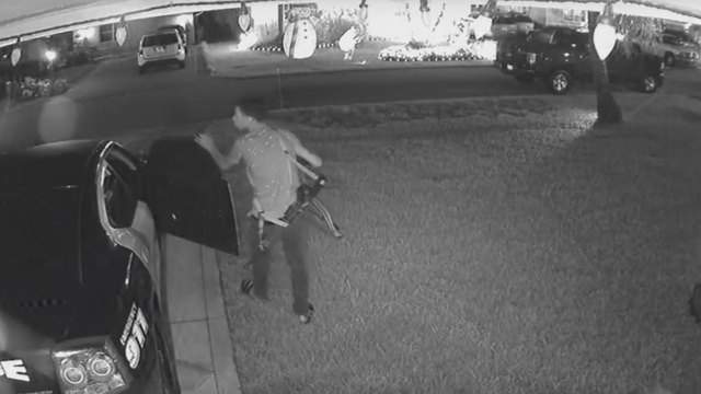 Man Steals Ar 15 Assault Rifle From Opa Locka Police Car