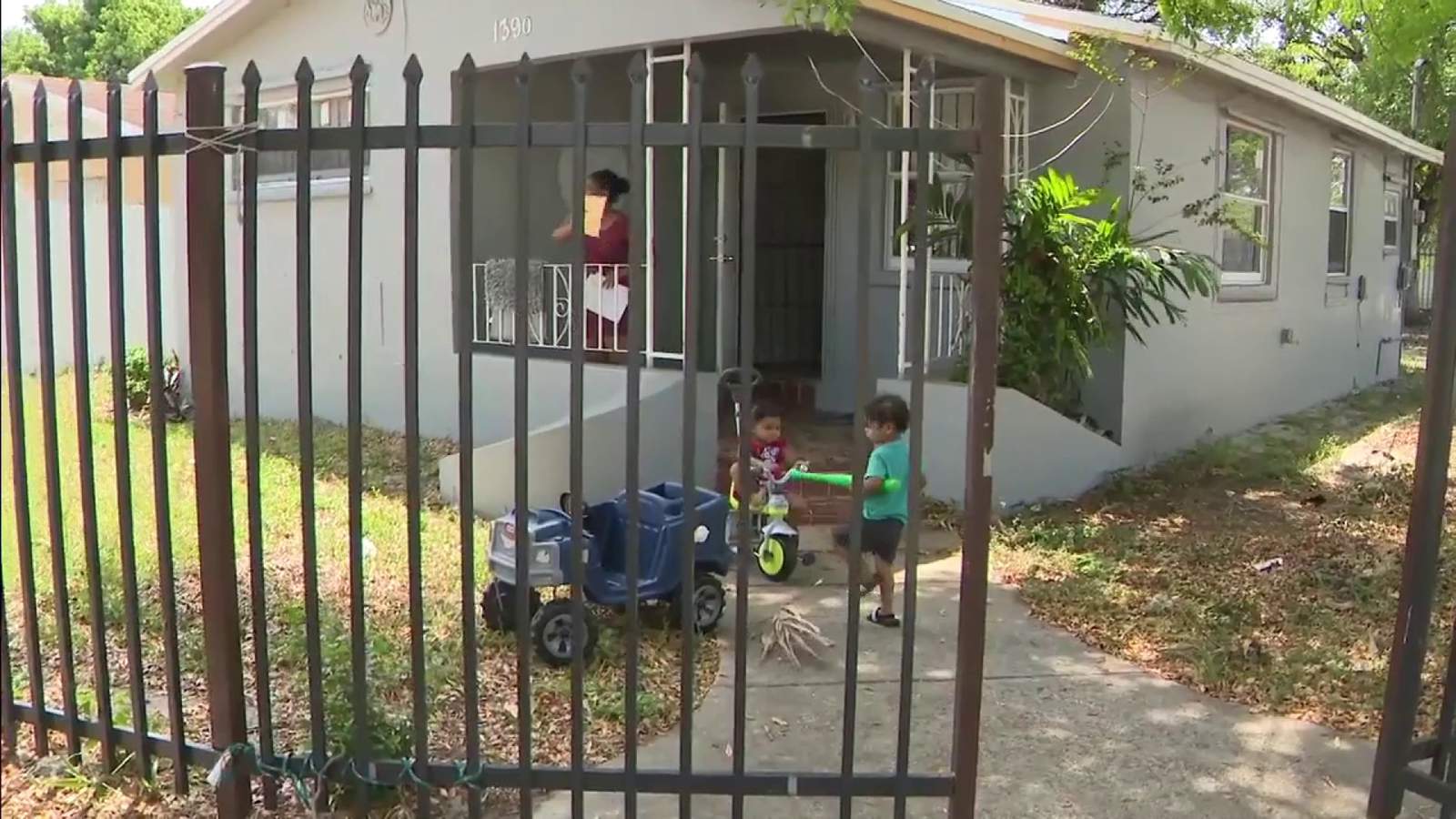 Eviction moratorium hurts Miami property owner dealing with squatters flashing fake lease