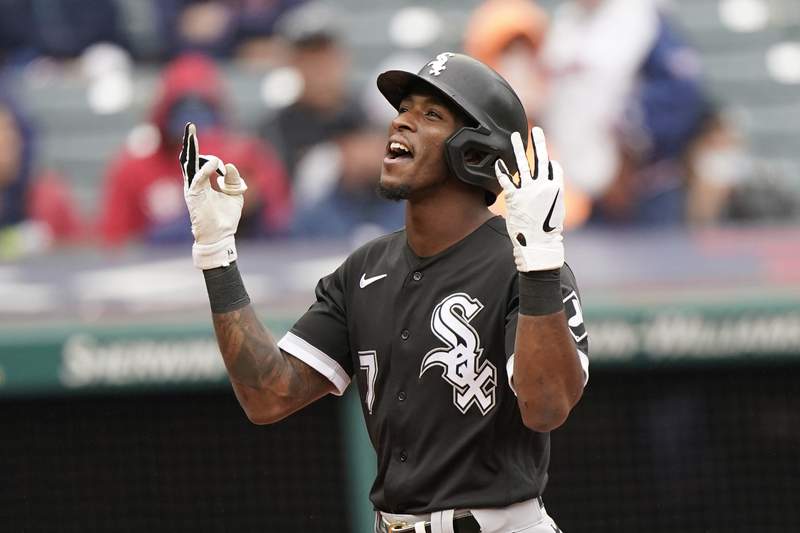 White Sox SS Tim Anderson suspended for contact with umpire