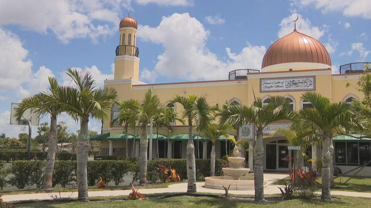 Video Shows Man In Mosque Day Before He Allegedly Made Threats