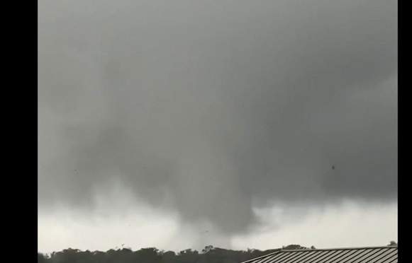 WATCH: Videos show possible tornadoes in Orlando