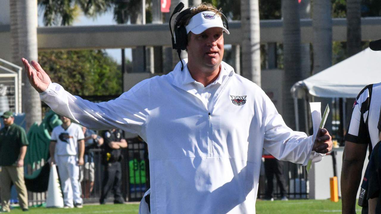 Lane Kiffin Resigns At Fau To Take Ole Miss Job