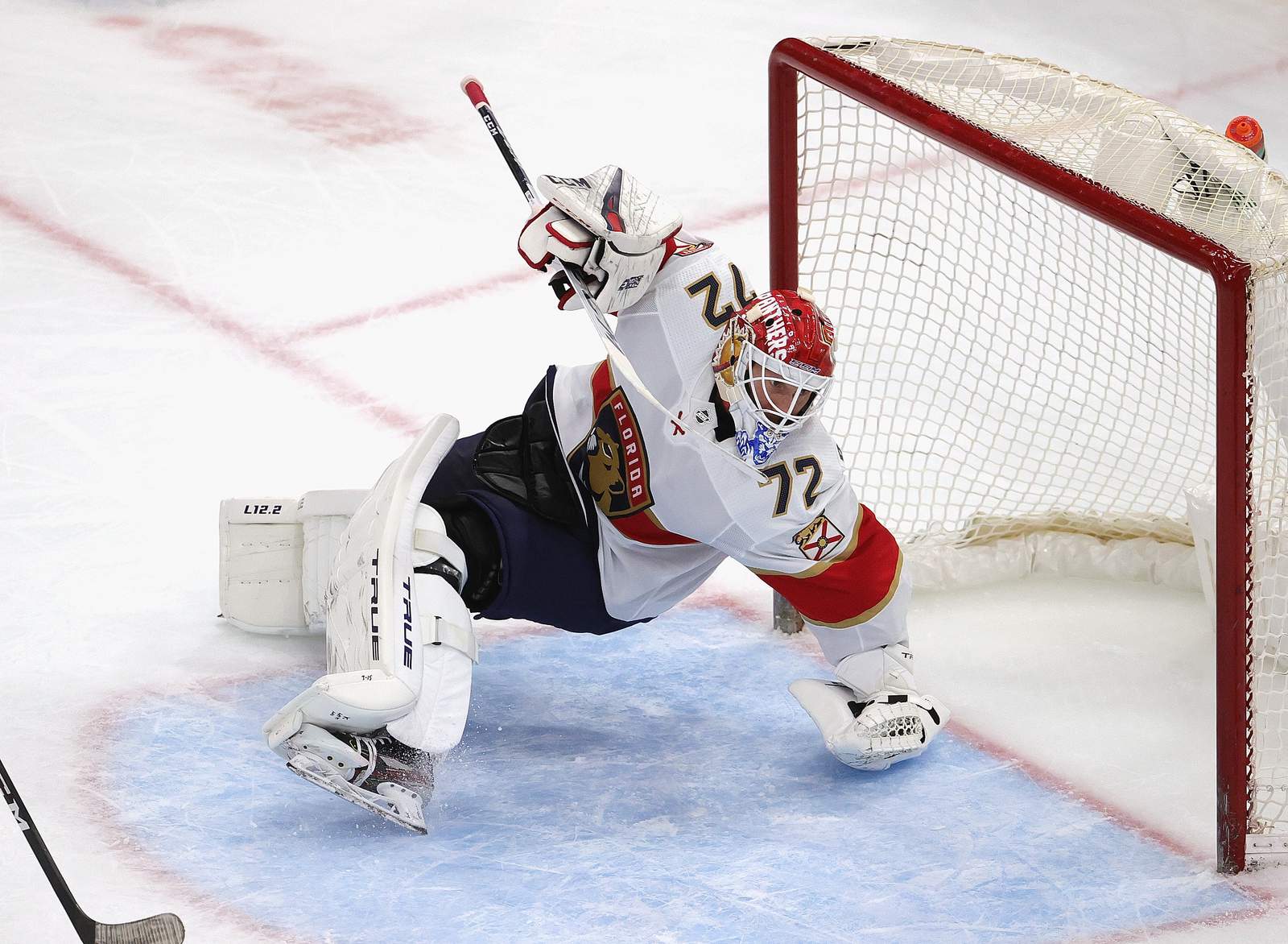 Staal scores twice, Hurricanes rally past Panthers 5-2