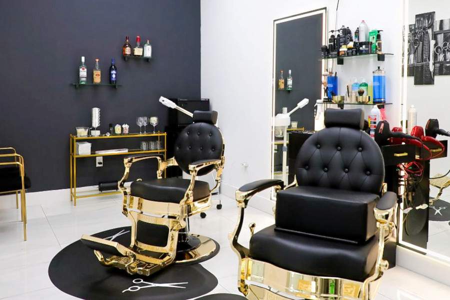 New barbershop Masterpiece Barbers Barbershop now open