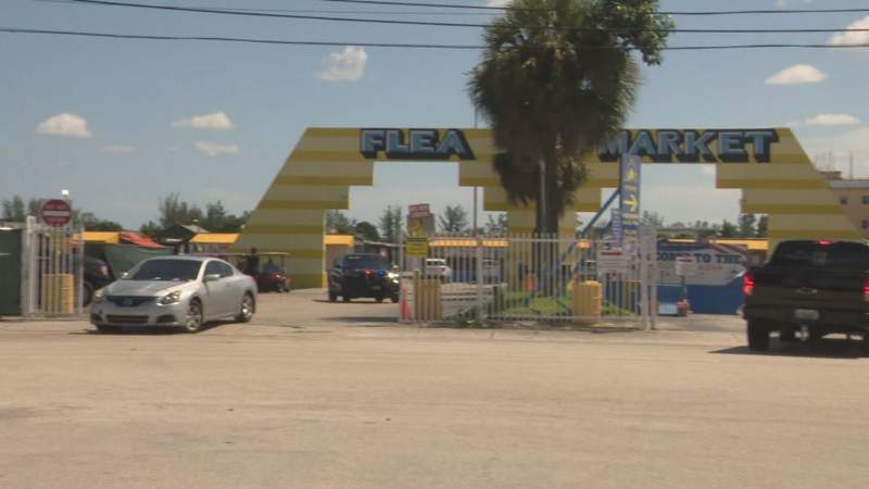 Opa-locka flea market evacuated after shots ring out in parking lot