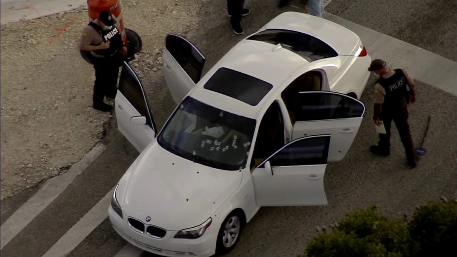 2 teenagers shot in a car in southwest Miami-Dade