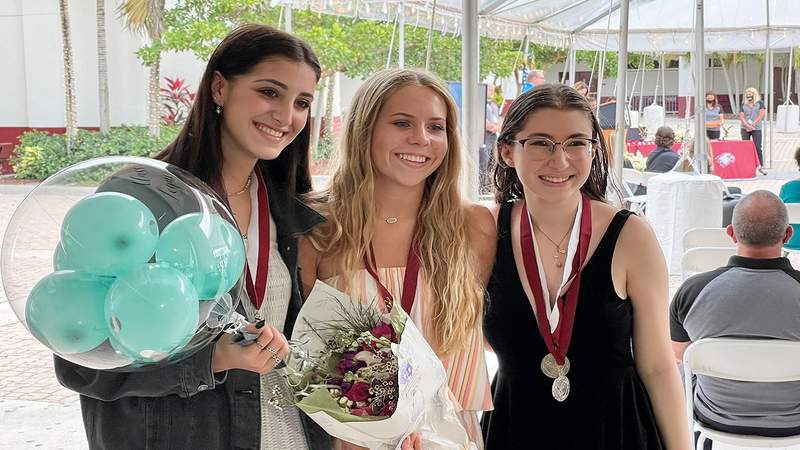 Parkland parents award MSD students with scholarships in honor of their daughter