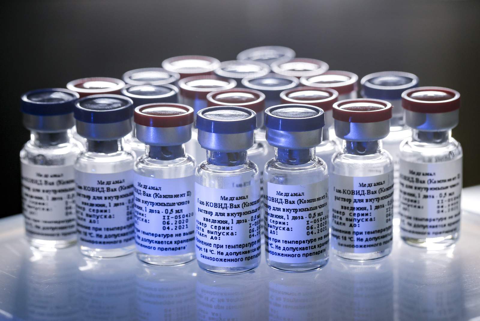 Science and politics tied up in global race for a vaccine