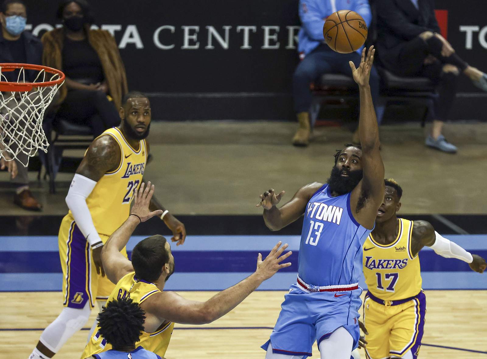 Harden sees title chance, says he'll sacrifice shots for it