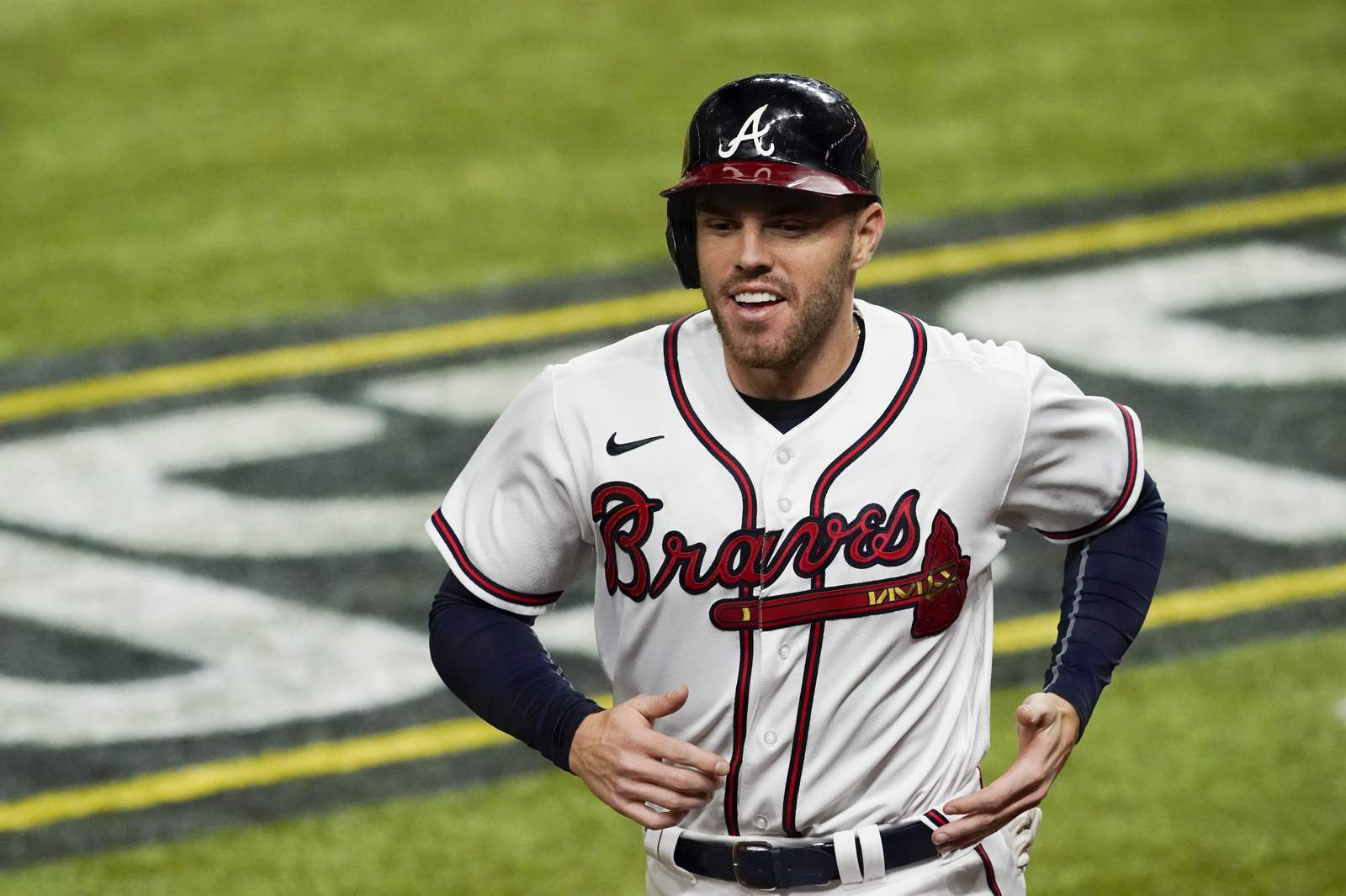 NL MVP Freeman delayed to Braves camp by birth of twin boys
