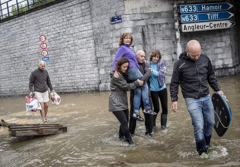 Rescuers race to prevent more death from European floods
