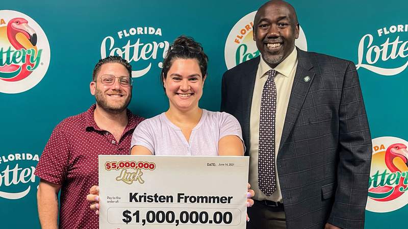 Couple wins $1 million lottery prize after just moving to Florida