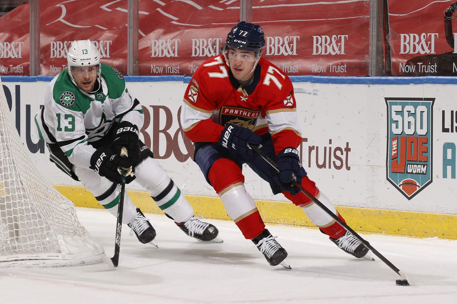 Panthers stun Stars 3-2 with late rally