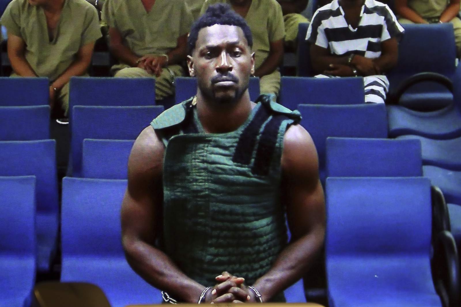 NFL star Antonio Brown gets probation for fight with driver
