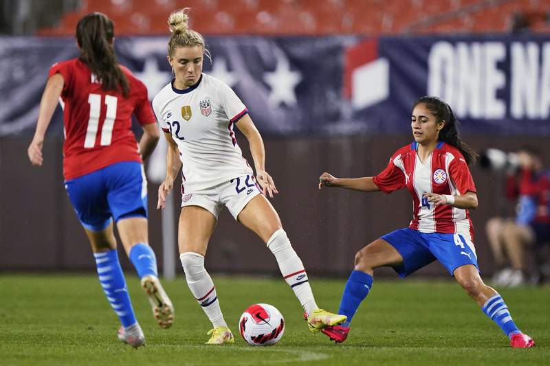 Carli Lloyd scores 5 goals, US women rout Paraguay 9-0