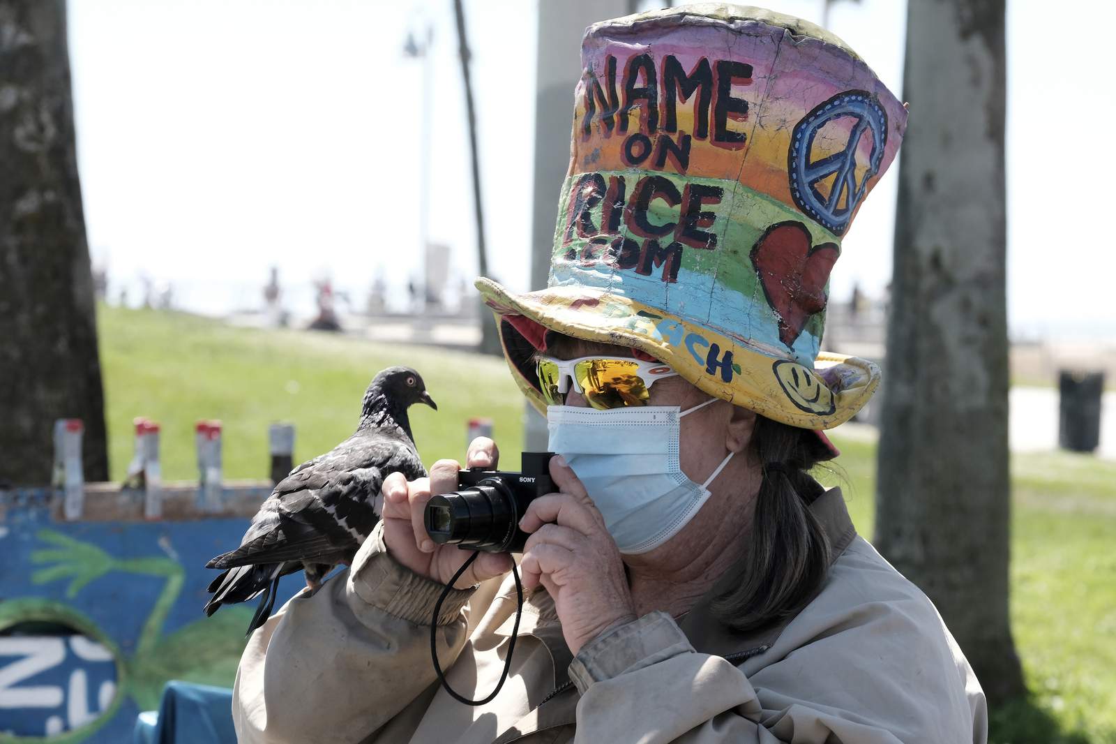 Californians celebrate July 4 with virtual parades, masks