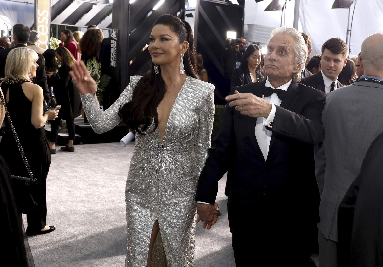 Michael Douglas, Zeta-Jones to co-host Jerusalem ceremony