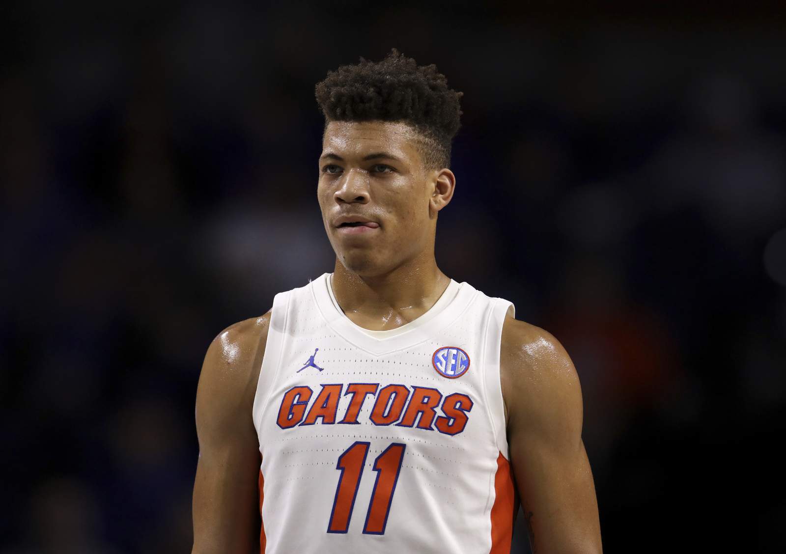 Florida's Johnson hospitalized after collapsing on court