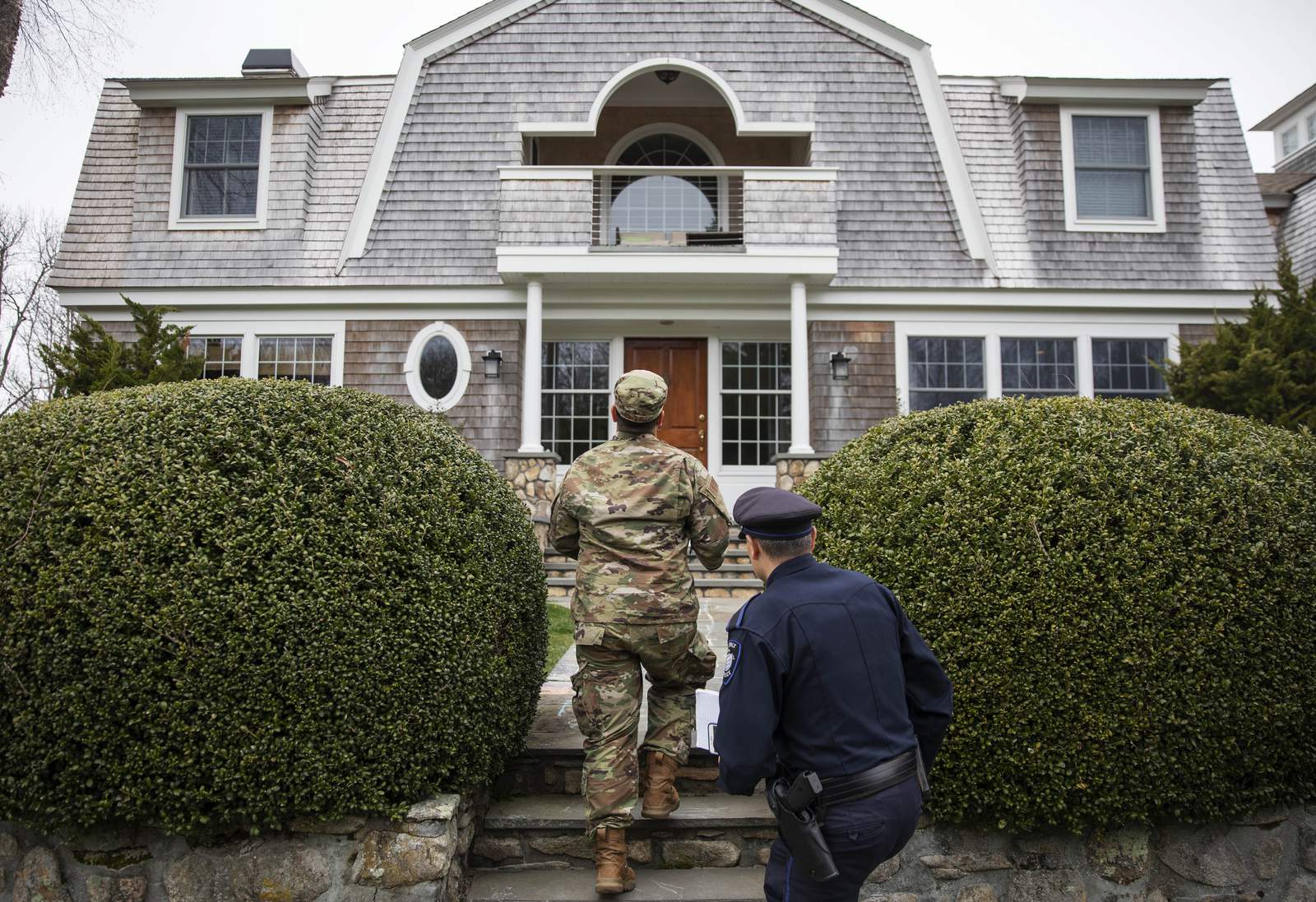Rhode Island door knocks in search of fleeing New Yorkers