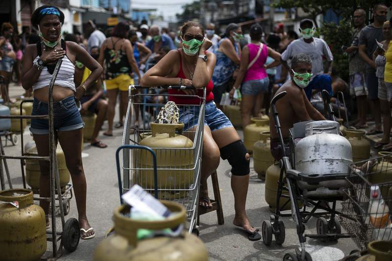 Brazil scrambles to help the poor, while they barely hang on