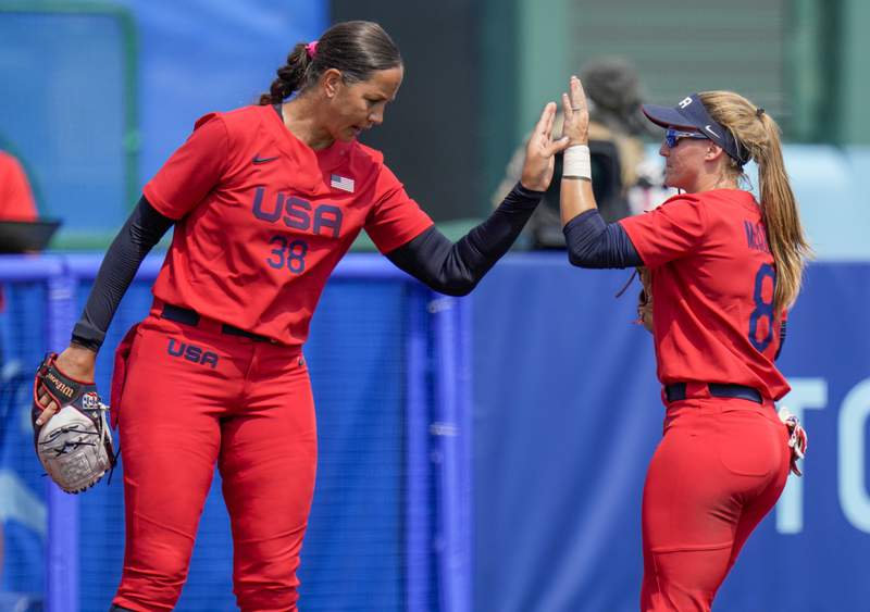 Osterman strikes out 9, US tops Italy 2-0 in softball opener