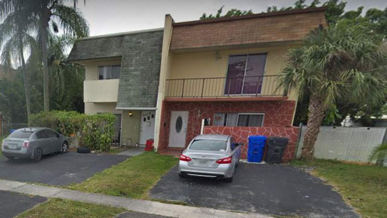 North Lauderdale resident kills armed intruder, detectives say