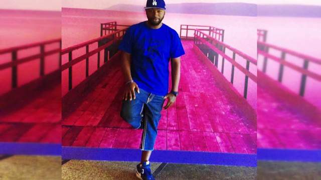 Man shot in back in northwest Miami-Dade County neighborhood