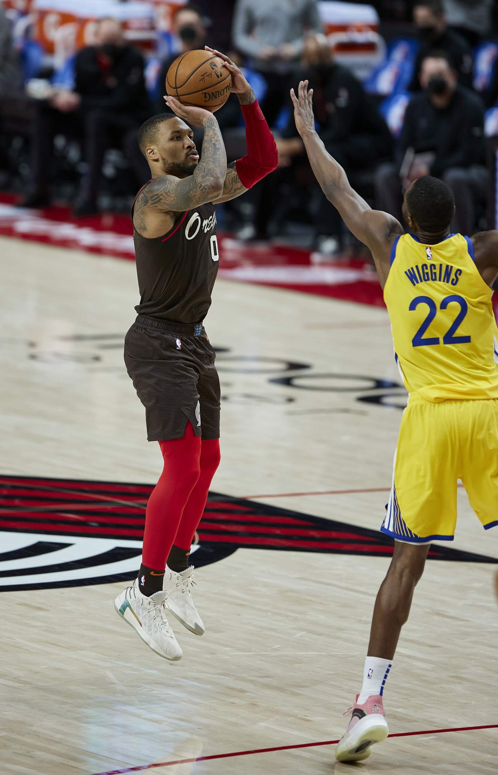 Lillard's late 3 gives Blazers 108-106 win over Warriors