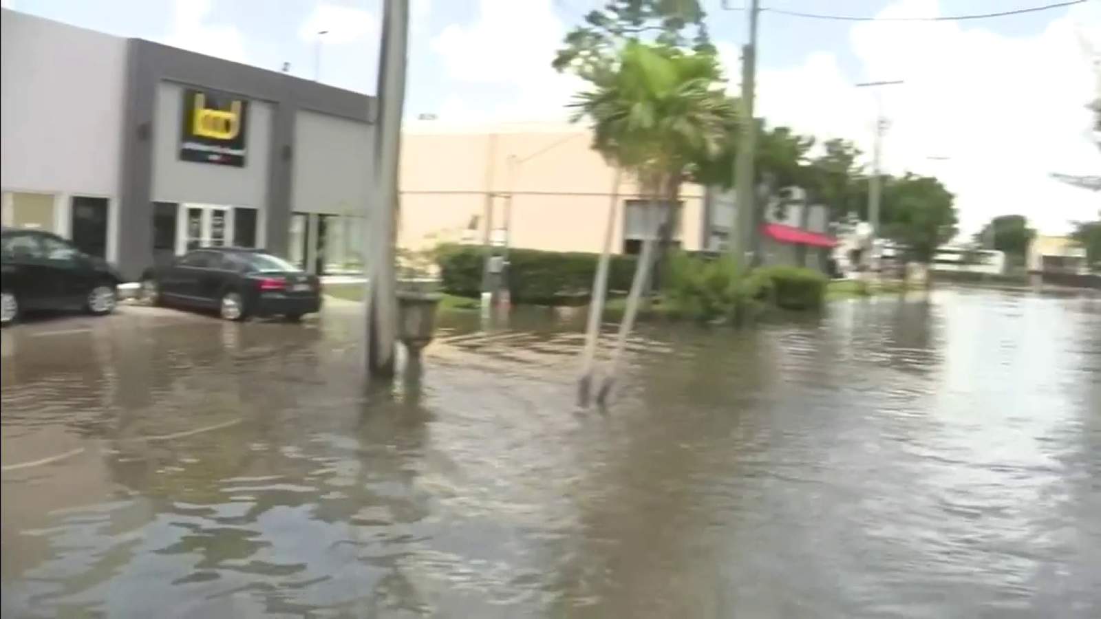 Sandbags will be distributed as South Florida prepares for heavy rain, flooding this weekend