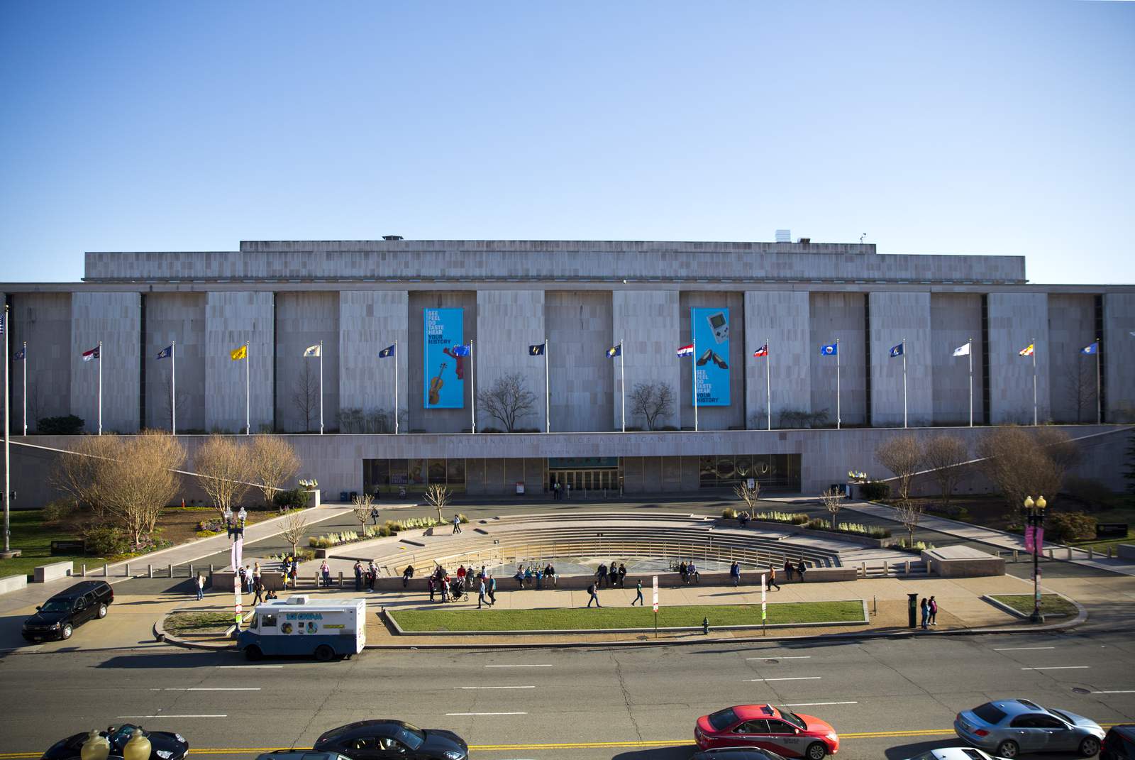 Smithsonian closing museums and zoo again amid virus spike