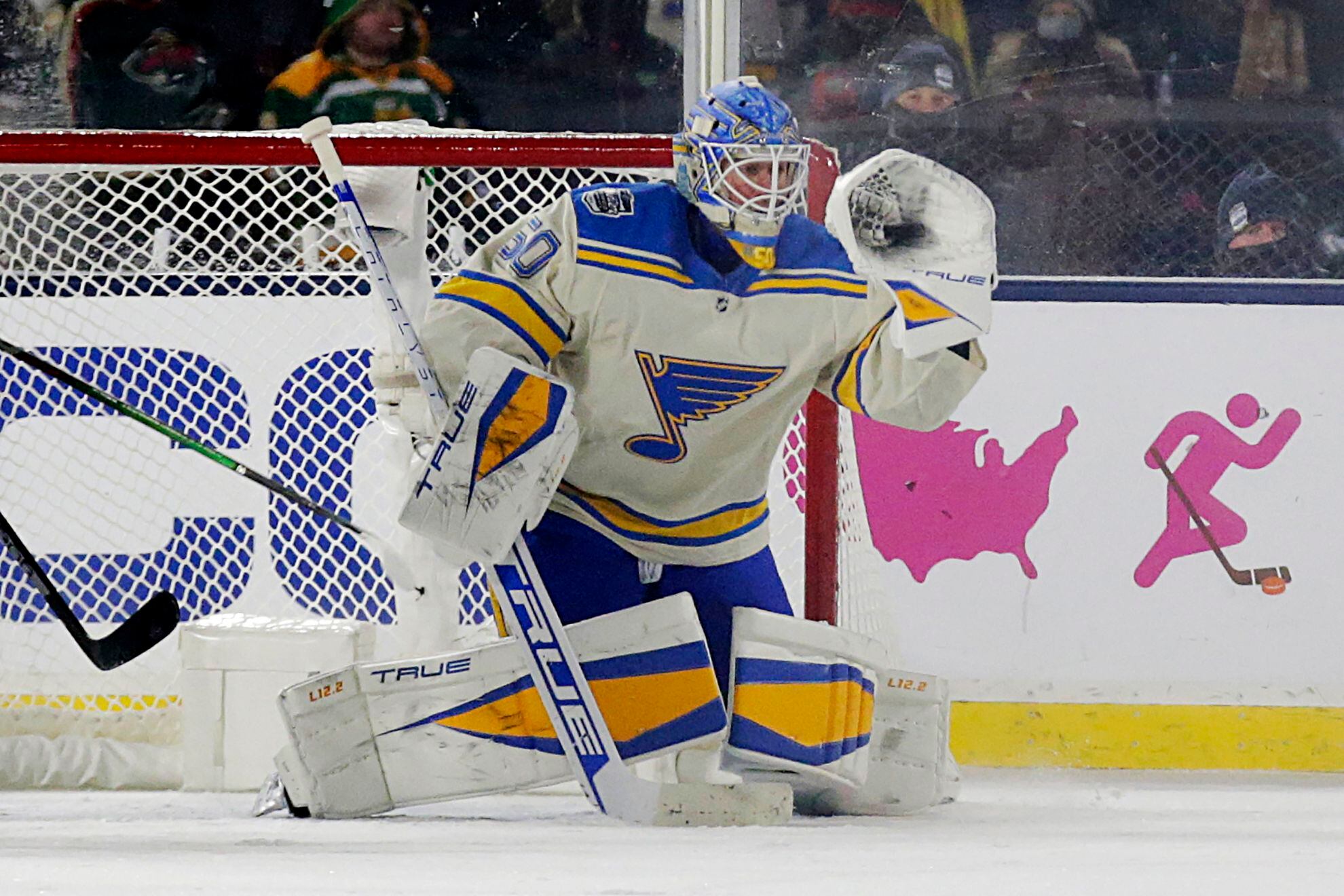 Wild-Blues Winter Classic was coldest NHL game ever