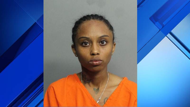 Police: Woman faces manslaughter charge after shooting sister in head in Miami Beach