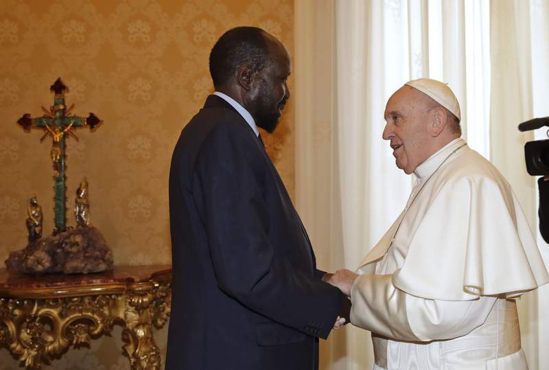Pope tells South Sudan leaders to make sacrifices for peace
