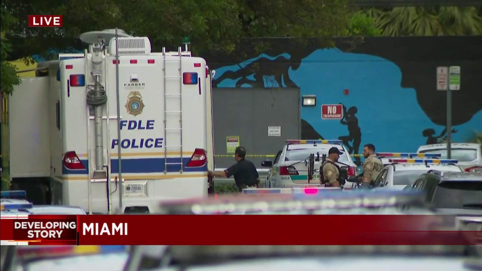 Woman shot dead by police serving eviction warrant in Miami