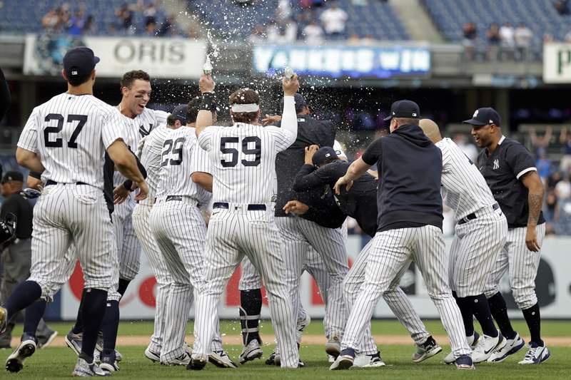 Judge, Sánchez rally Yanks from 5-run deficit over Twins 6-5