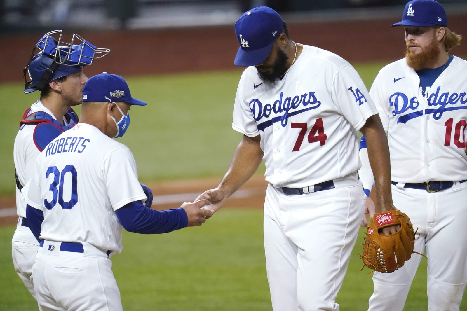 Jansen shaky, role as Dodgers closer muddled going into NLCS
