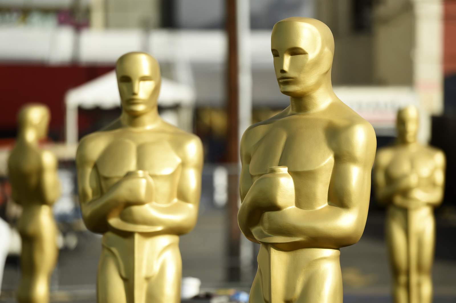 Making Oscar history, 'Parasite' wins best picture