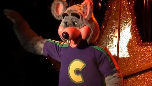 Chuck E Cheese Retires Its Pizza Time Players Band